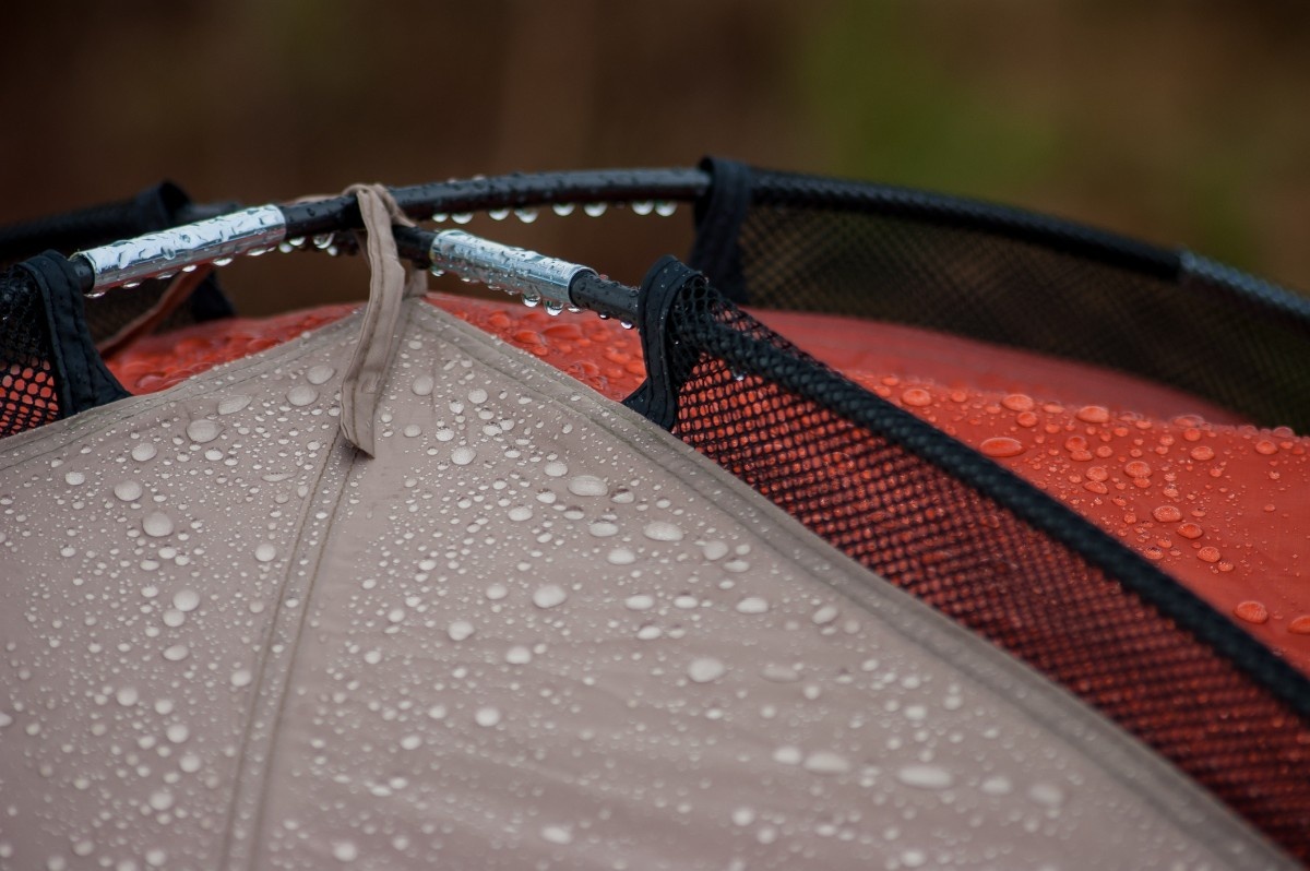 Rain on a tent 