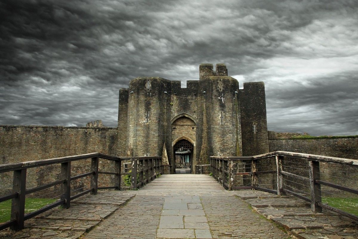 The entrance of Caerphilly Castle