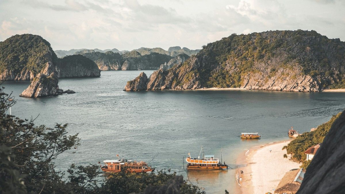 Ha Long Bay, Vietnam