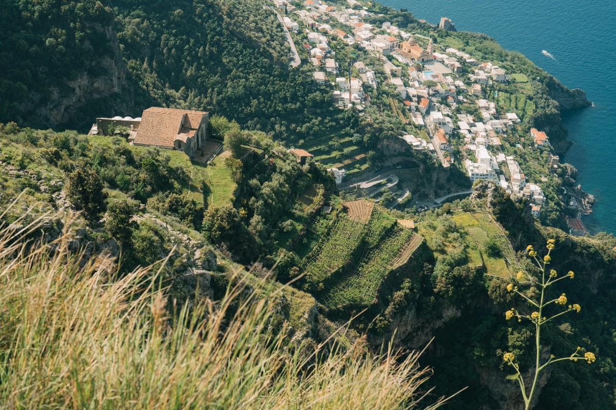 The view of the Italian coast from the Path of the Gods