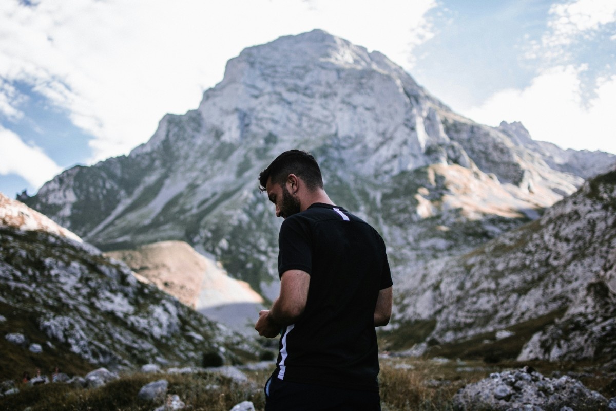 A man hiking in the Picos national park 