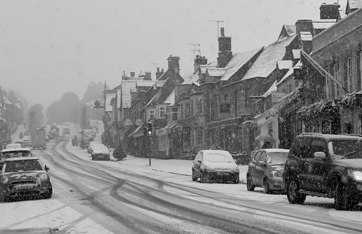 Burford in the snow 