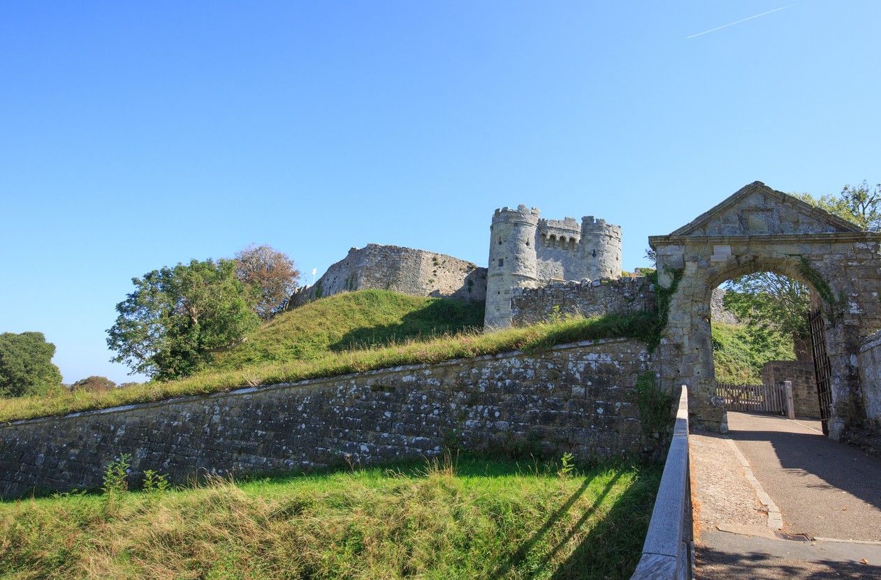 Carisbrooke Castle