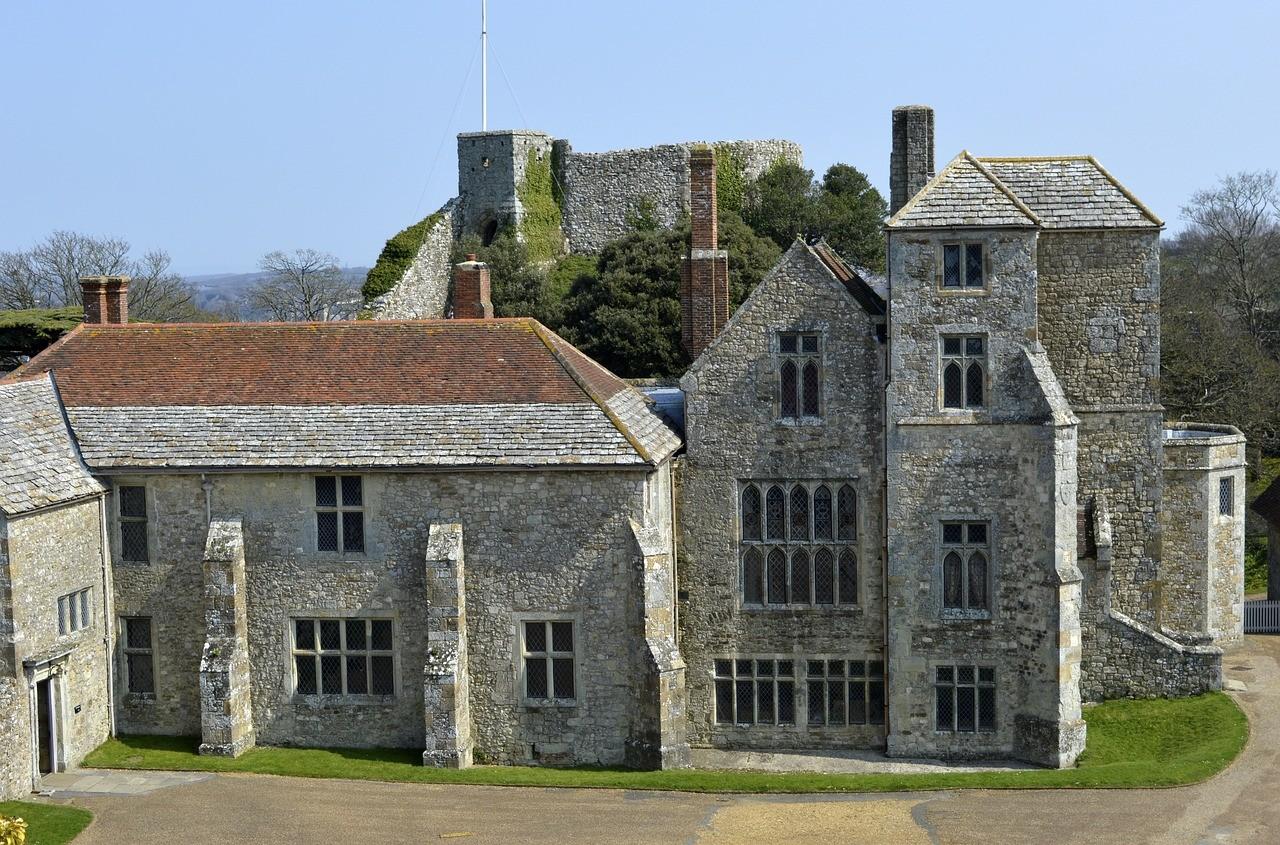 Carisbrooke Castle