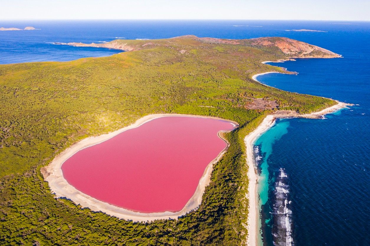 Lake Hillier 