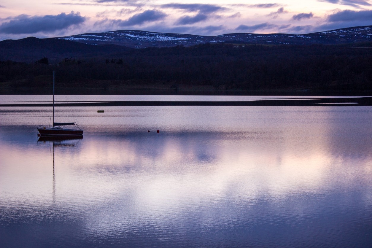  loch insh at dusk