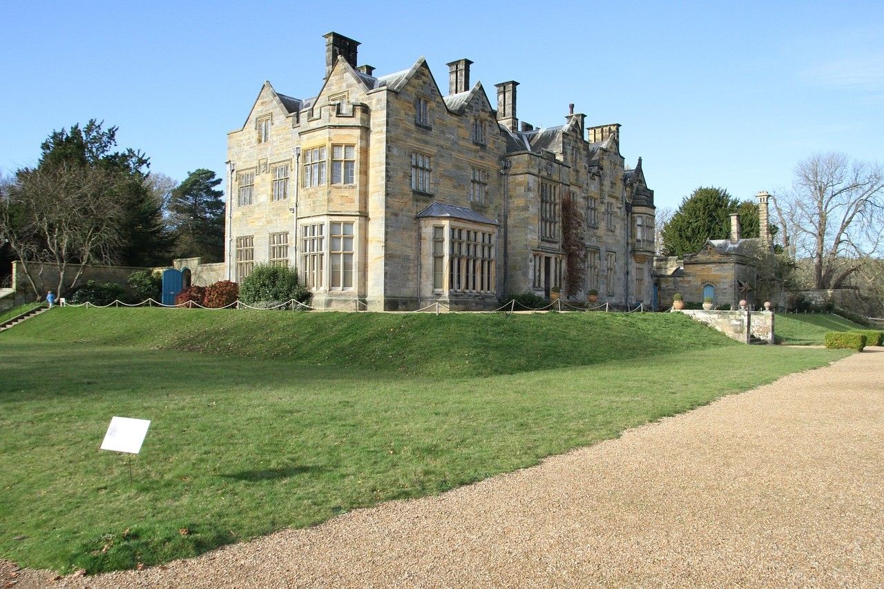 Scotney Castle